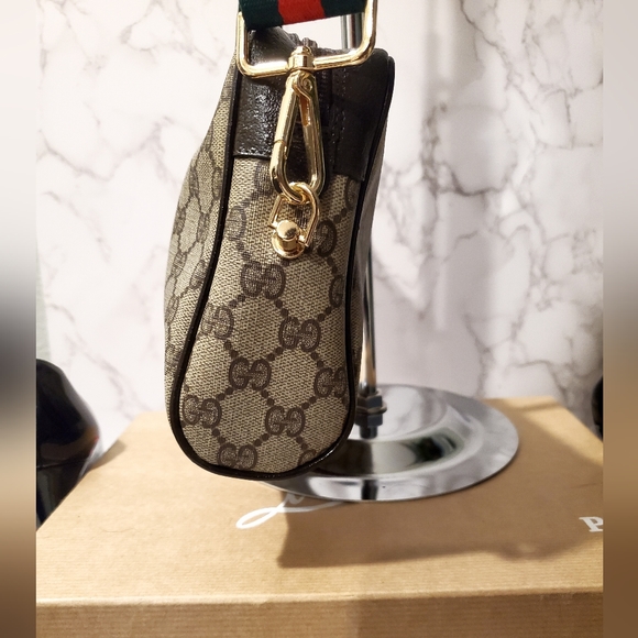 ***Sold Via @Vestiaire Collective Authentici Brown Gucci Handbag - Picture 8 of 10